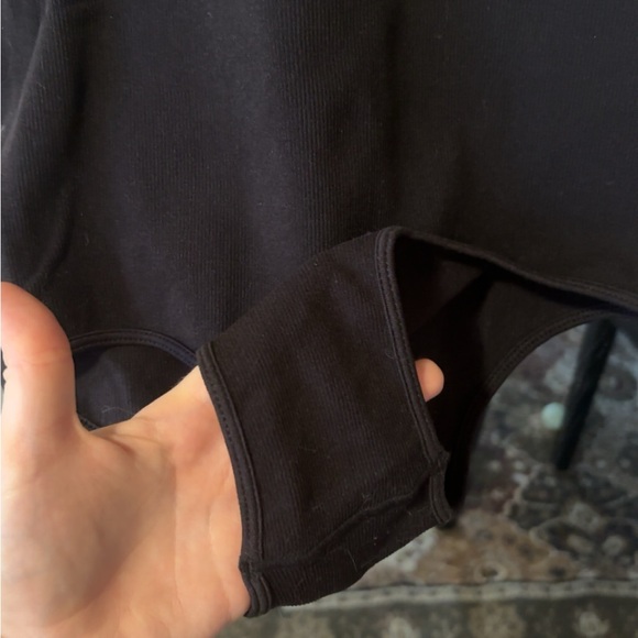 Soho Girls Strappy V Neck Bodysuit - Picture 4 of 5